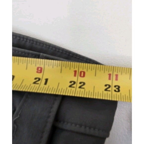 Duluth Trading Pants Mens 46X30 Flexpedition Cargo Relaxed Fit Gray Stretch - Picture 6 of 9